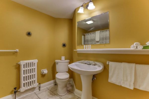 Hochelaga Inn (Kingston)